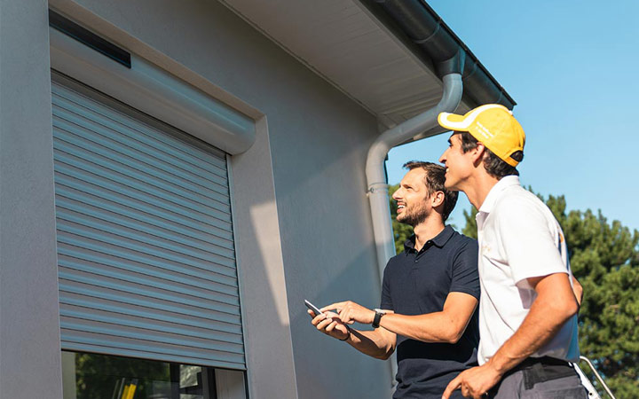ROZWIĄZANIA SOMFY ZASILANE ENERGIĄ SŁONECZNĄ